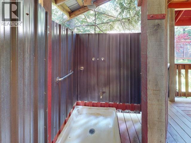 2847 BRIAN'S WAY, Savary Island