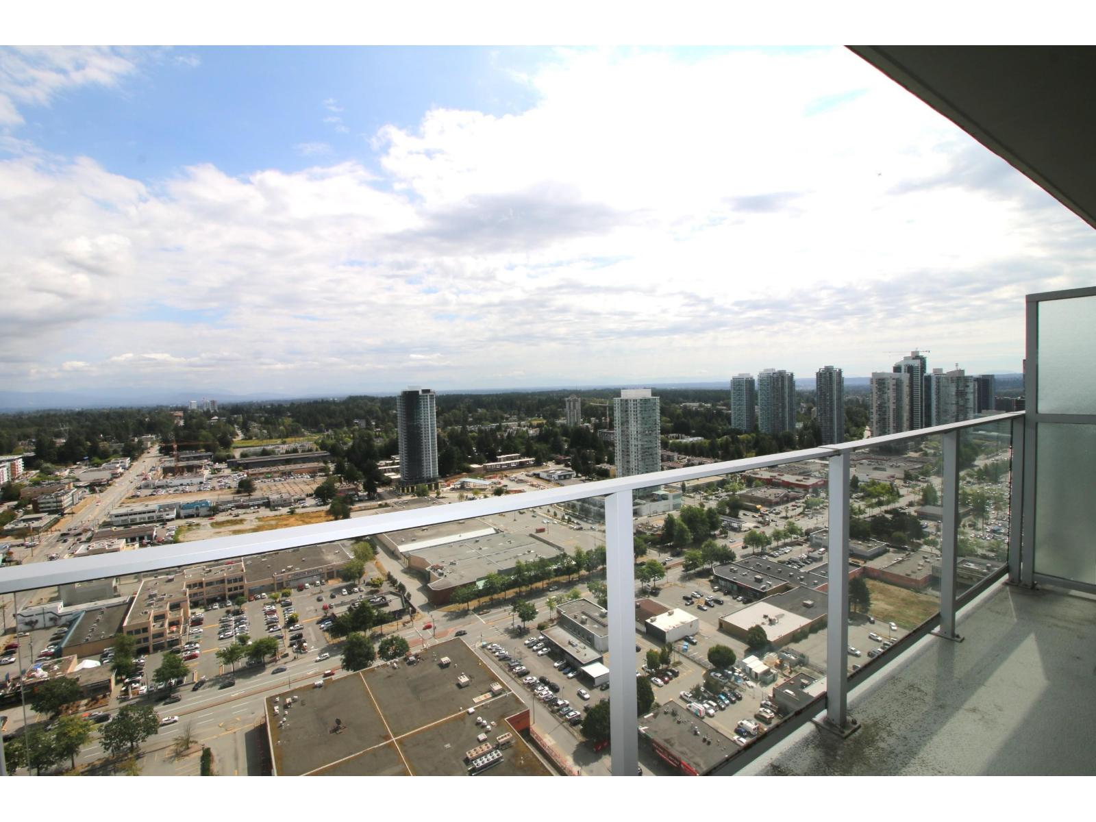 Photo 11 of 3301 13495 Central Avenue, Surrey BC
