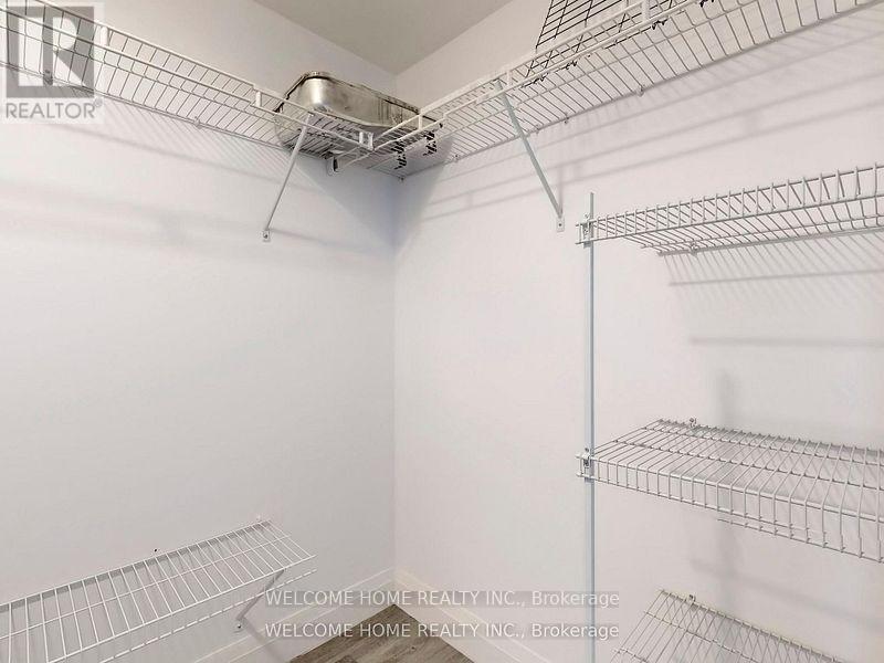 Photo 11 of 1901 9 Valhalla Inn Road, Toronto ON
