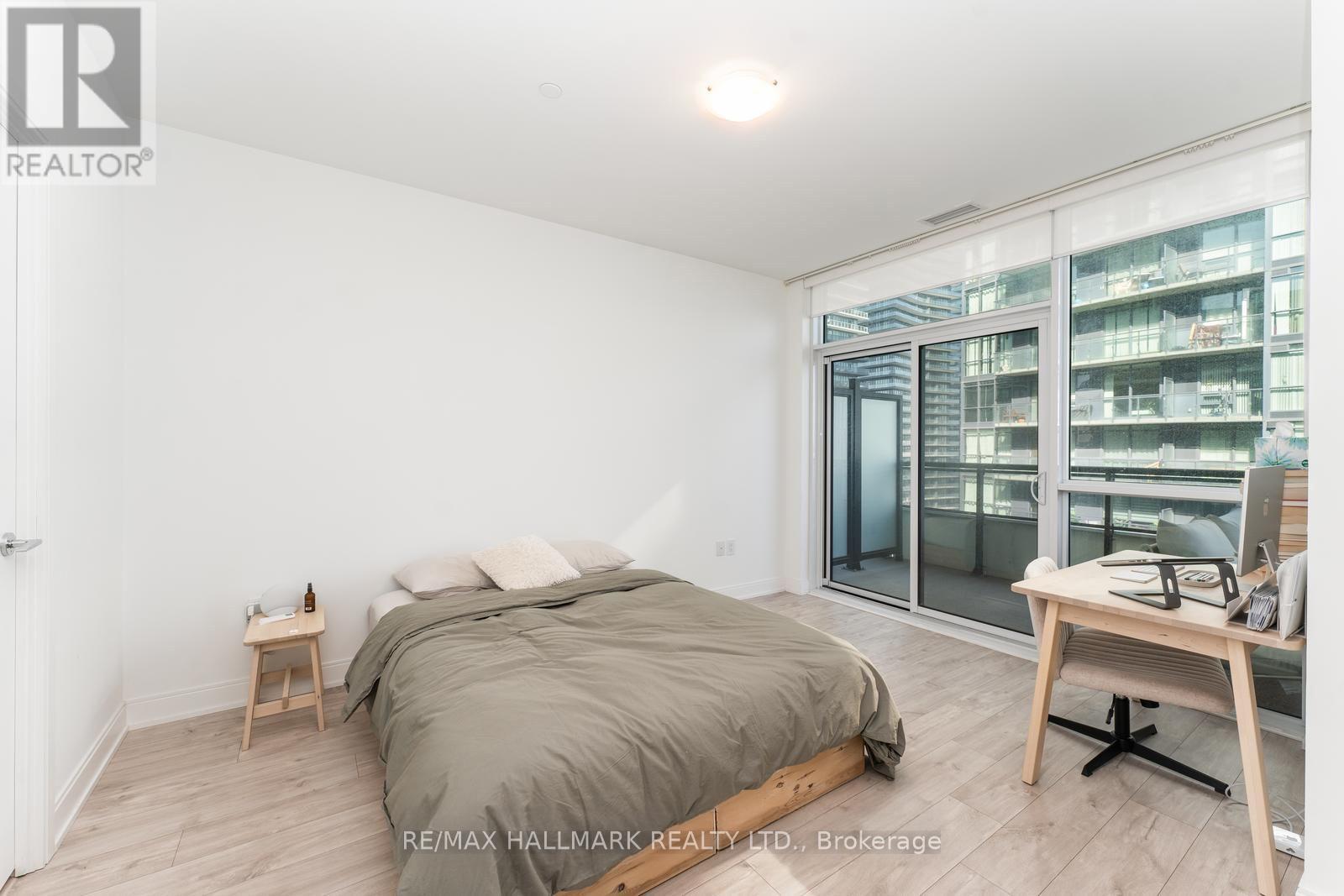 Photo 21 of 1507 65 Annie Craig Drive, Toronto ON