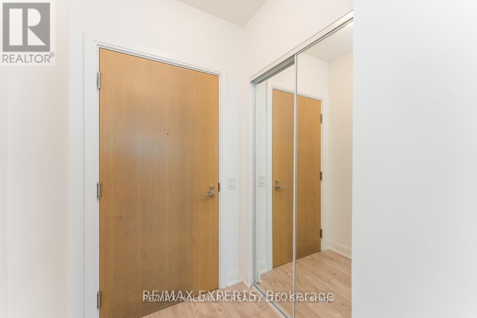 Photo 12 of 1507 65 Annie Craig Drive, Toronto ON