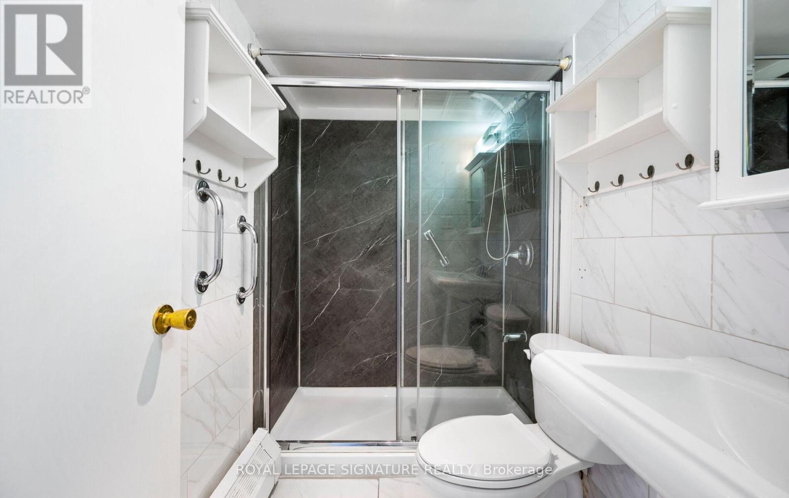 Photo 9 of 302 335 Mill Road, Toronto ON