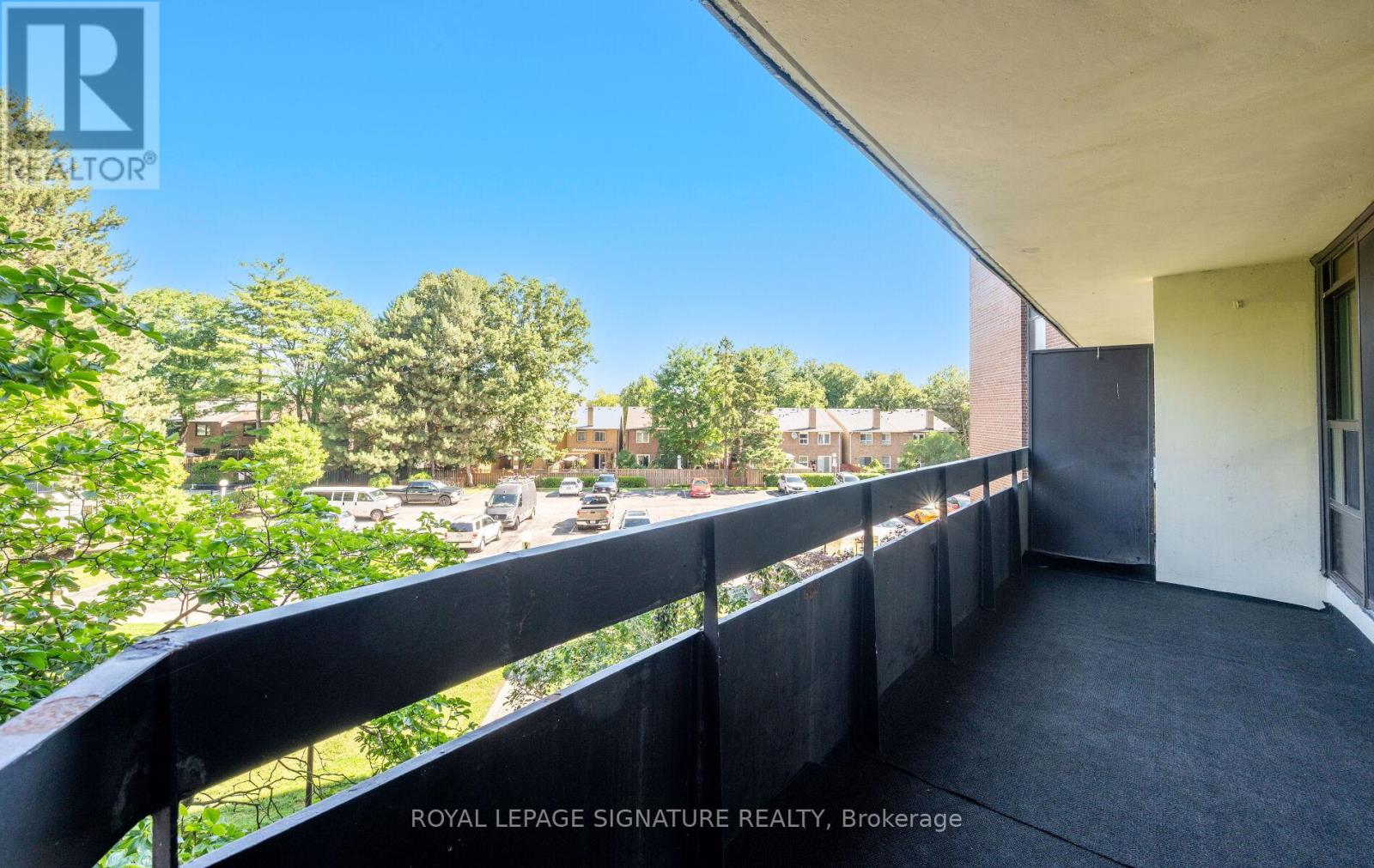 Photo 17 of 302 335 Mill Road, Toronto ON
