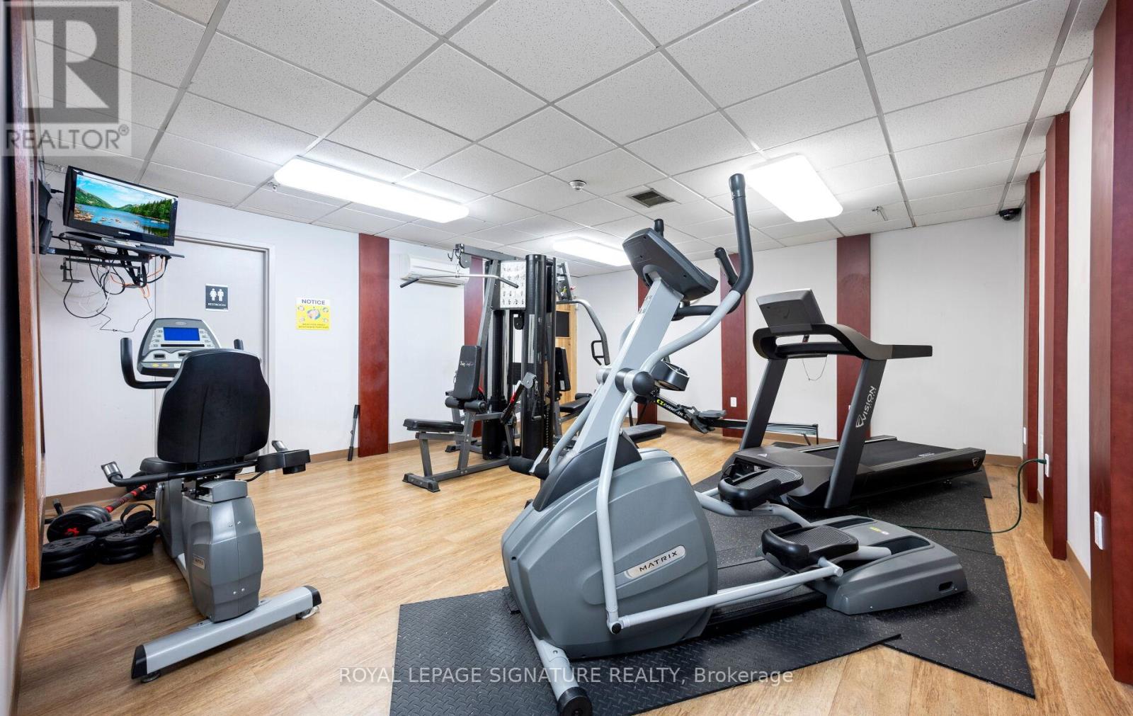 Photo 40 of 302 335 Mill Road, Toronto ON