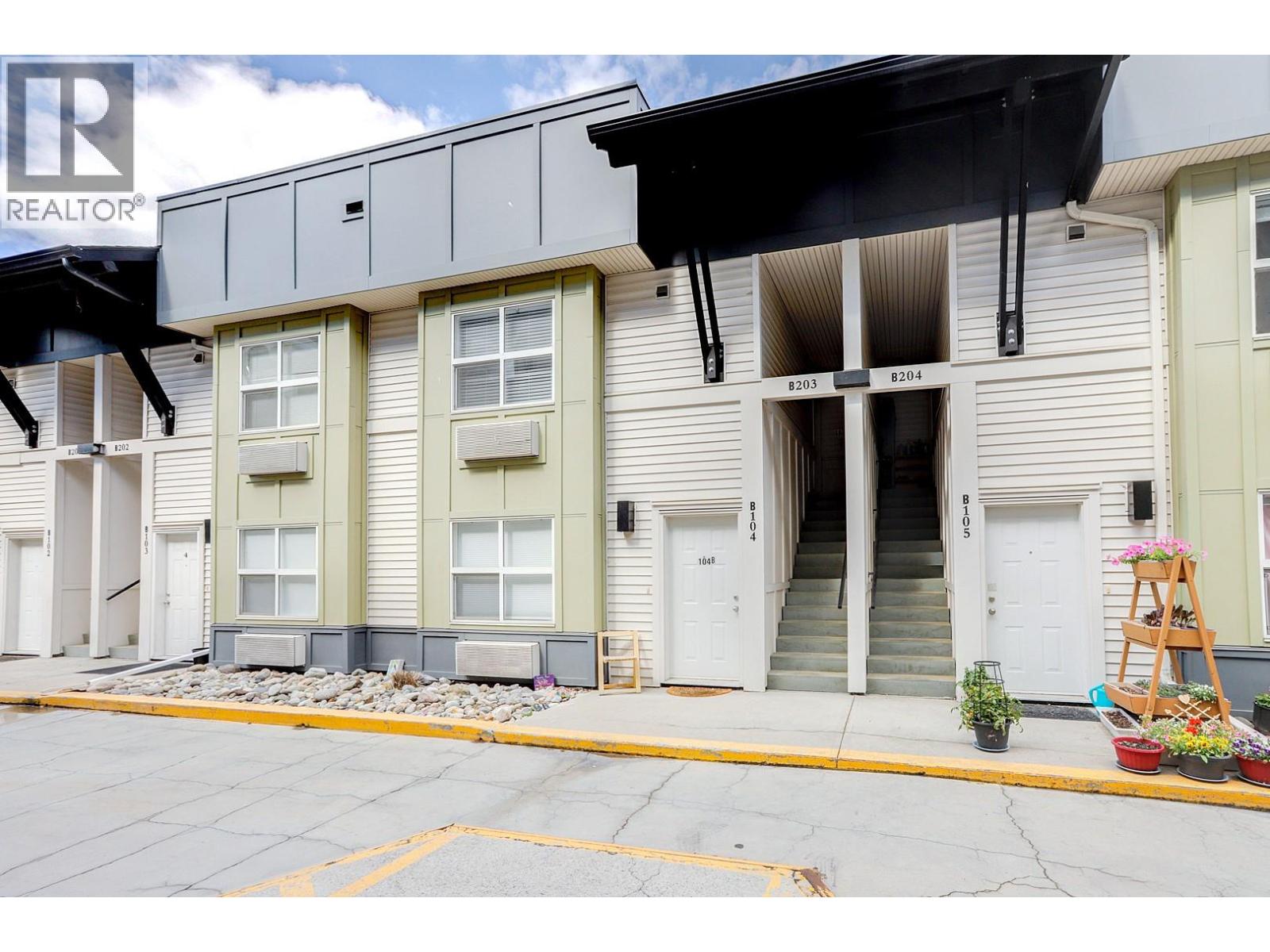 Photo 4 of 1477 Glenmore Road N Unit B 203, Kelowna BC