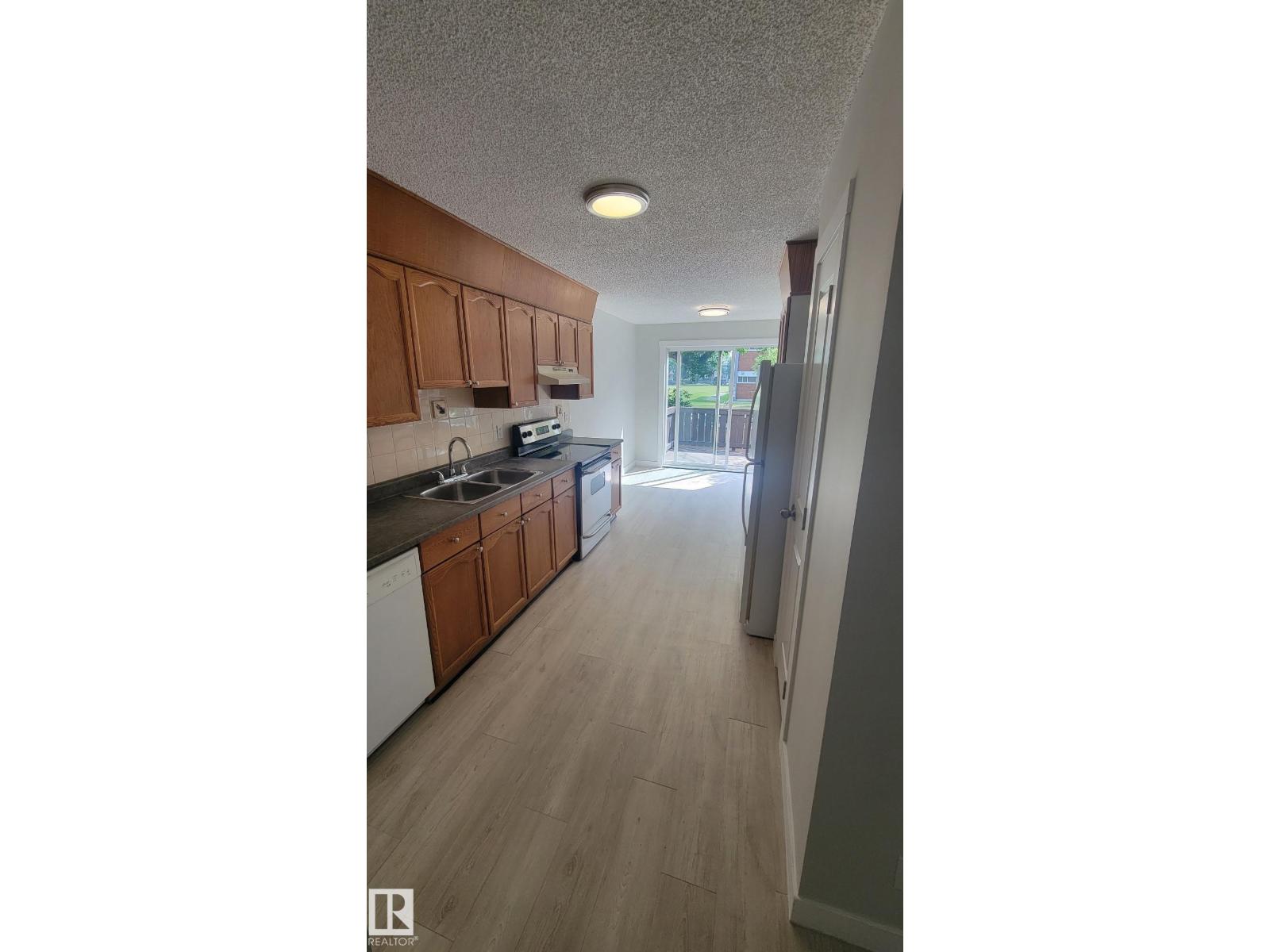 Photo 46 of 12430 85 St Nw, Edmonton AB