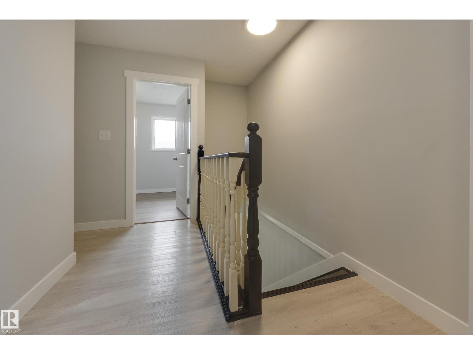 Photo 50 of 12430 85 St Nw, Edmonton AB
