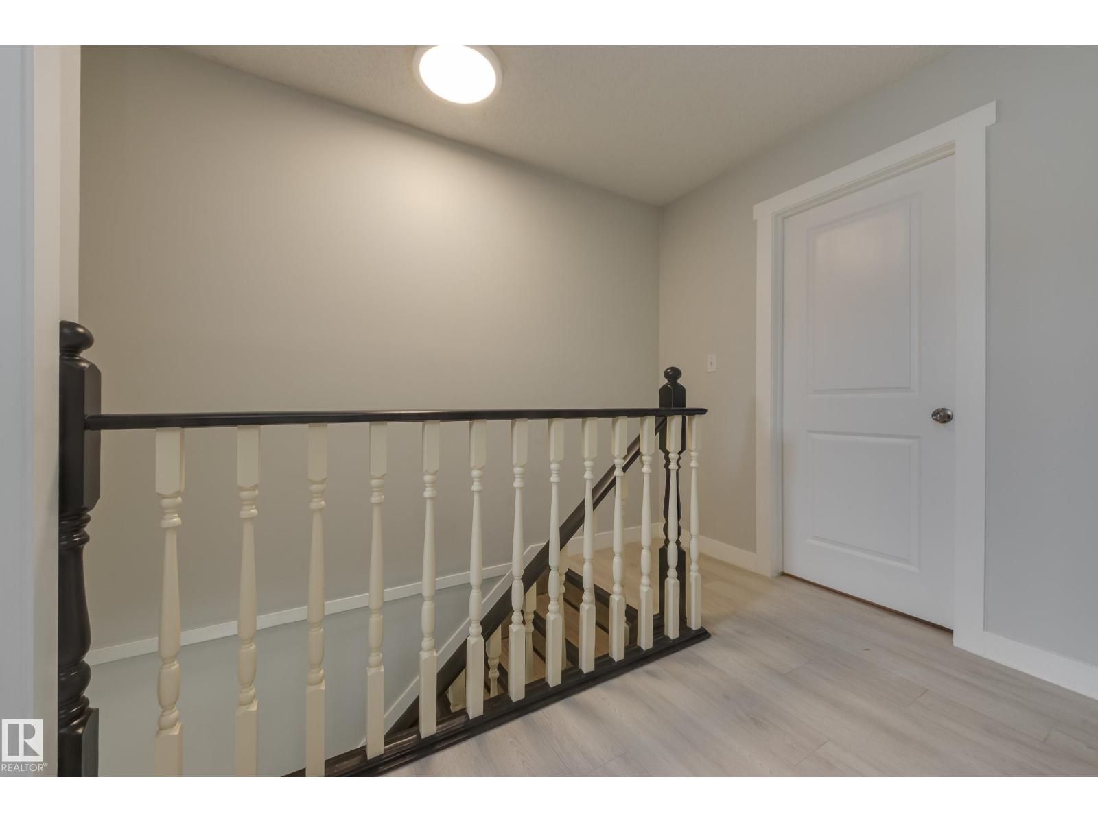 Photo 1 of 12430 85 St Nw, Edmonton AB
