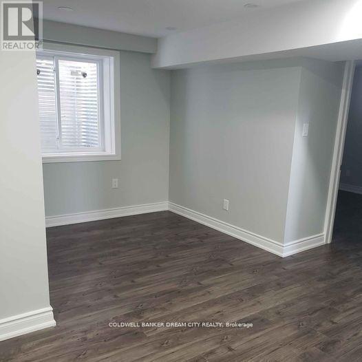 Photo 4 of 158 Forest Creek Drive N, Kitchener ON