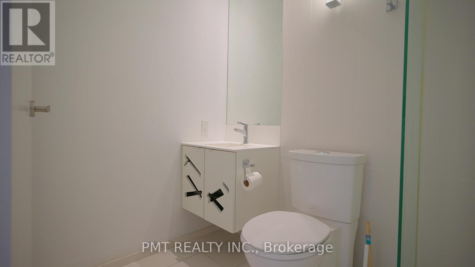 Photo 12 of 1505 125 Peter Street, Toronto ON