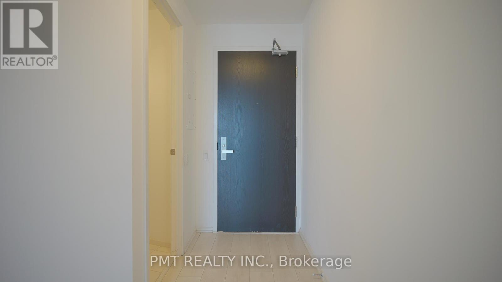 Photo 13 of 1505 125 Peter Street, Toronto ON