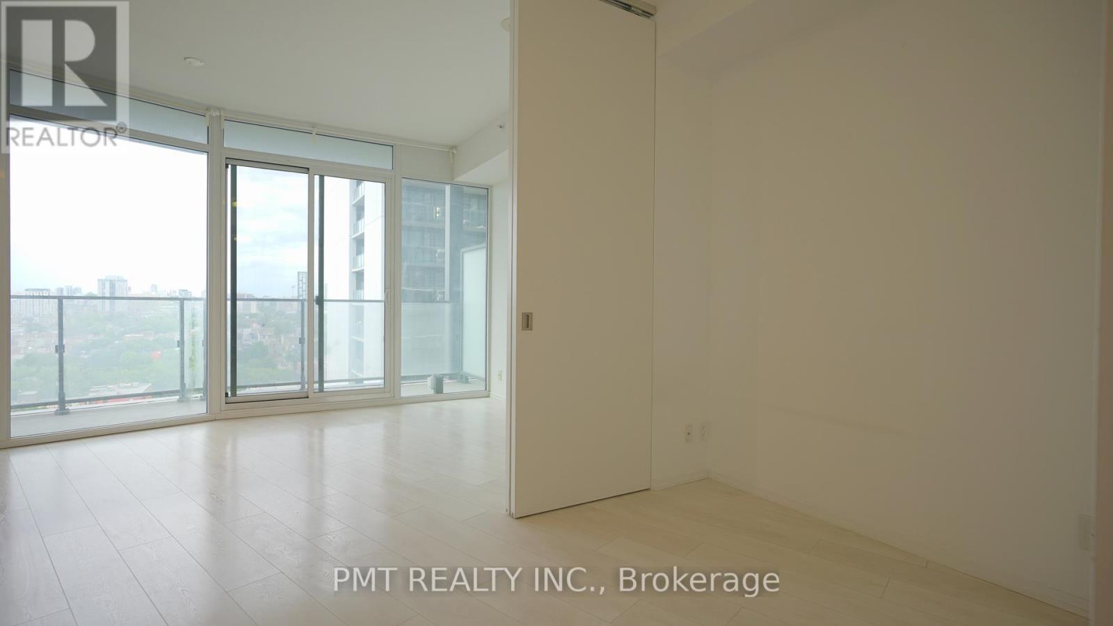 Photo 9 of 1505 125 Peter Street, Toronto ON