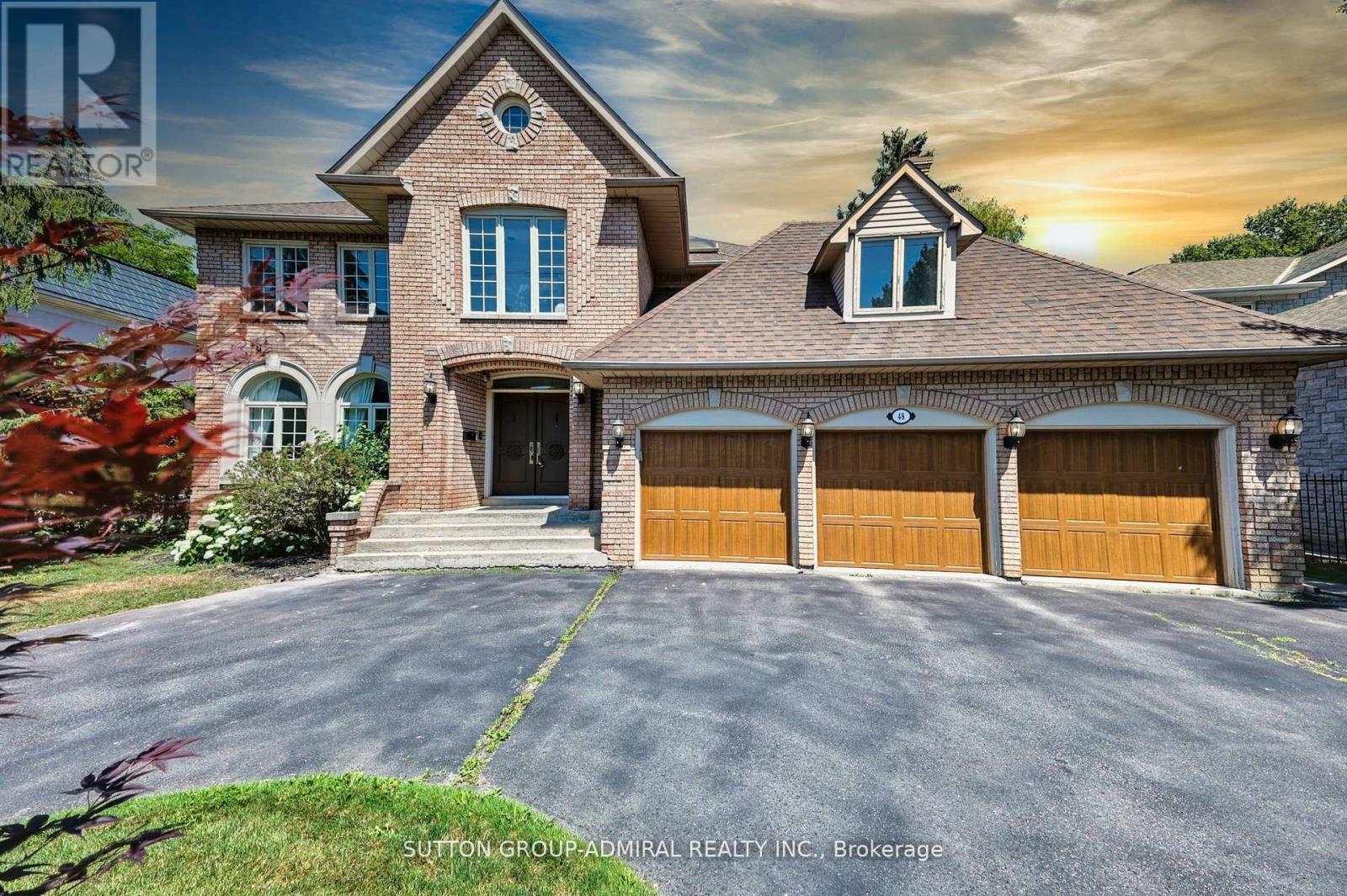 Photo 1 of 48 Berkindale Drive, Toronto ON
