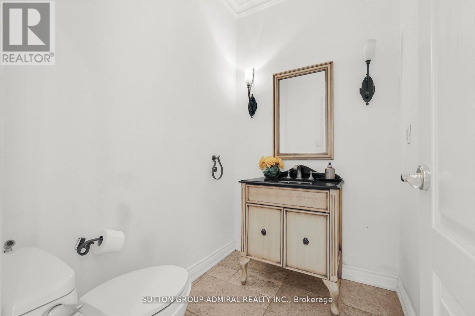 Photo 46 of 48 Berkindale Drive, Toronto ON