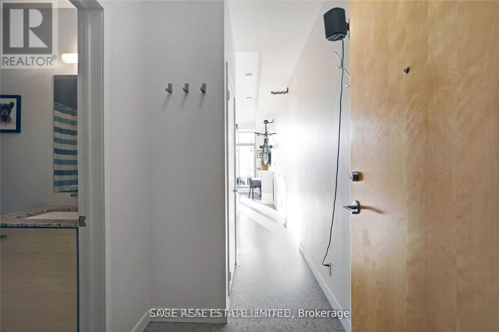 Photo 2 of 505 510 King Street E, Toronto ON
