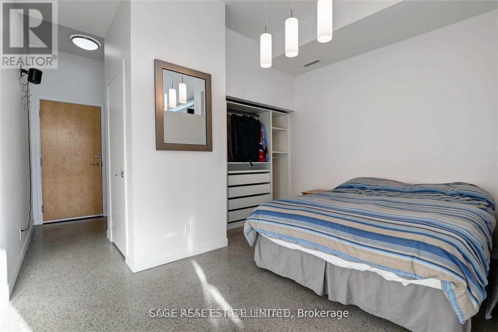 Photo 7 of 505 510 King Street E, Toronto ON