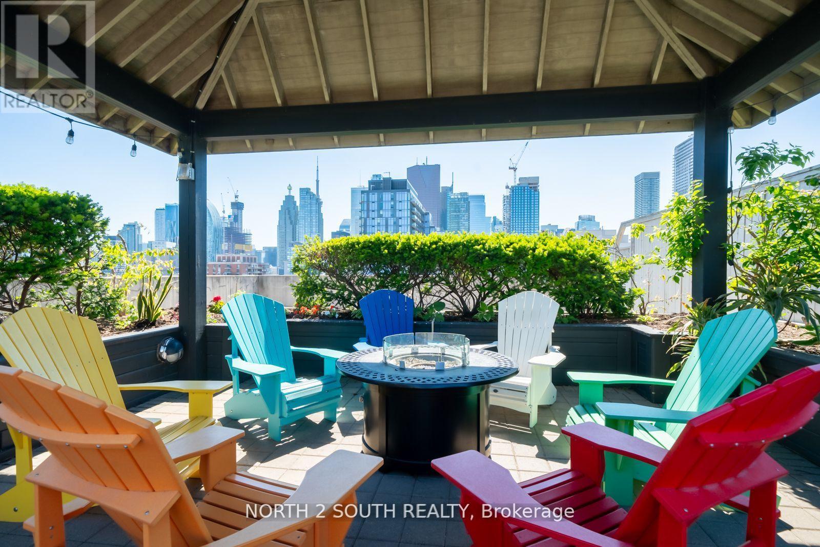 Photo 14 of 214 323 Richmond Street E, Toronto ON