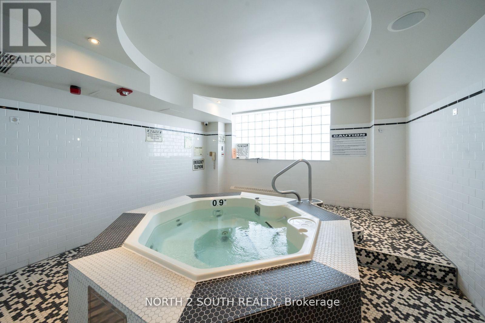 Photo 11 of 214 323 Richmond Street E, Toronto ON