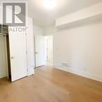 Photo 4 of 2 474 Palmerston Boulevard, Toronto ON