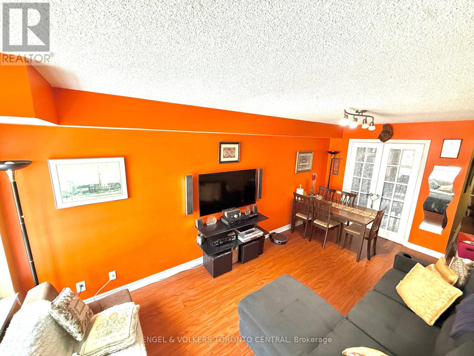 Photo 7 of 208 225 Wellesley Street E, Toronto ON