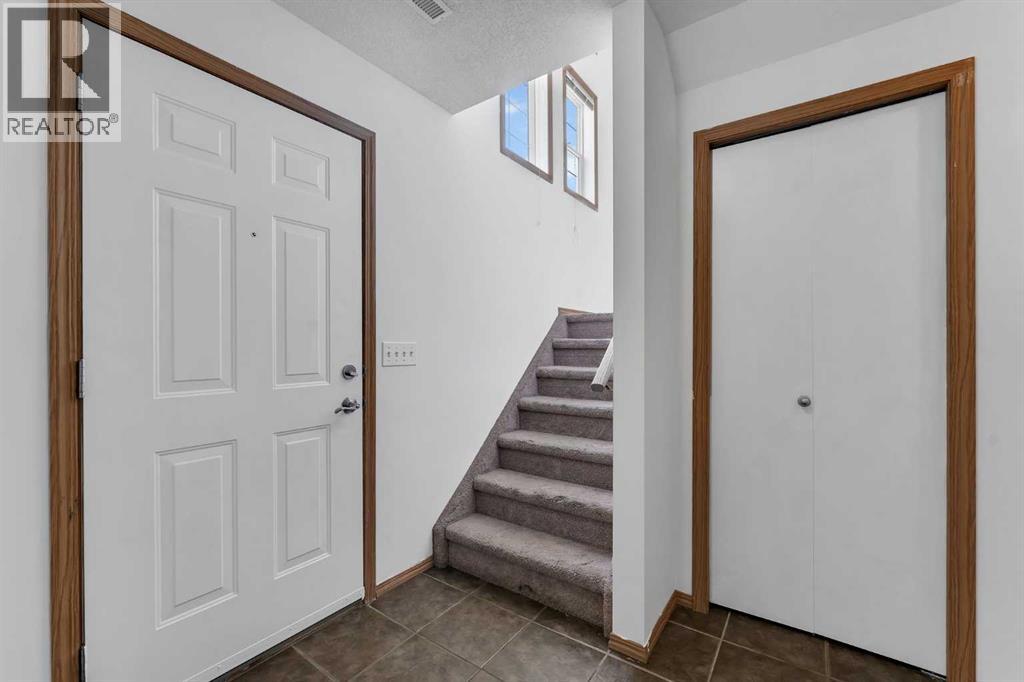 Single Family House for Sale in  Country Village Circle NE Country Hills Village Calgary 