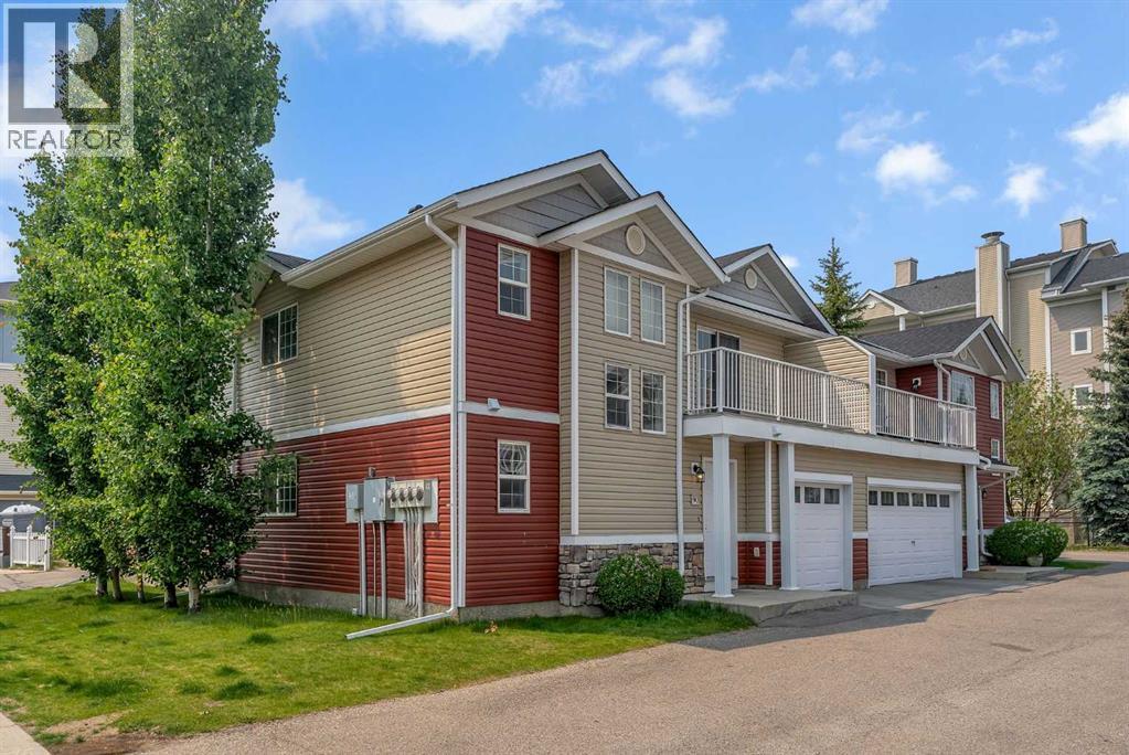 Single Family House for Sale in  Country Village Circle NE Country Hills Village Calgary 