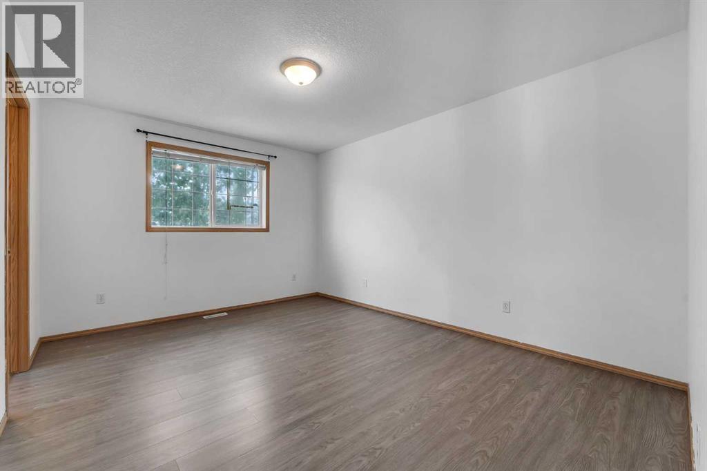 Single Family House for Sale in  Country Village Circle NE Country Hills Village Calgary 