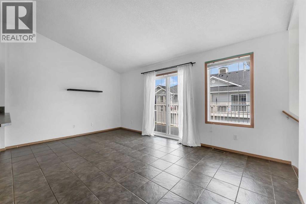 Single Family House for Sale in  Country Village Circle NE Country Hills Village Calgary 