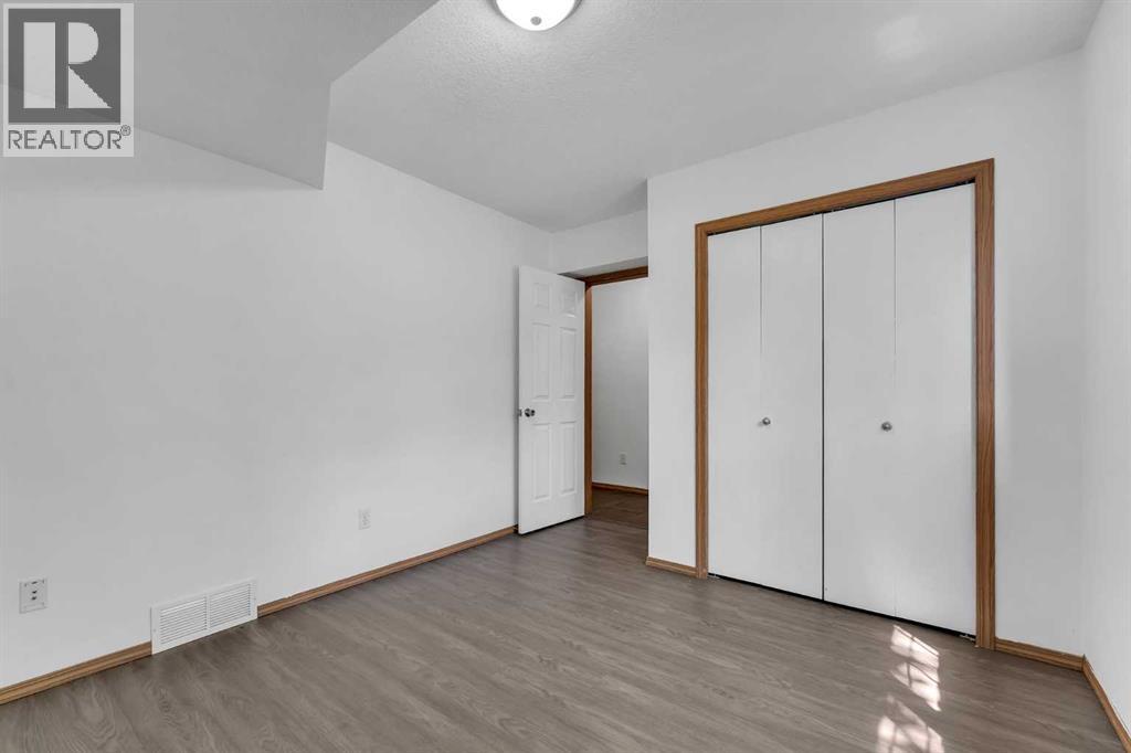 Single Family House for Sale in  Country Village Circle NE Country Hills Village Calgary 