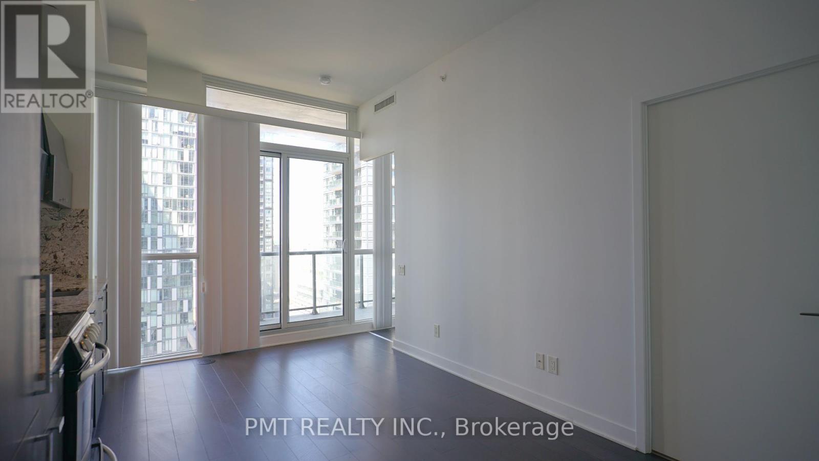 Photo 15 of 2312 290 Adelaide Street W, Toronto ON