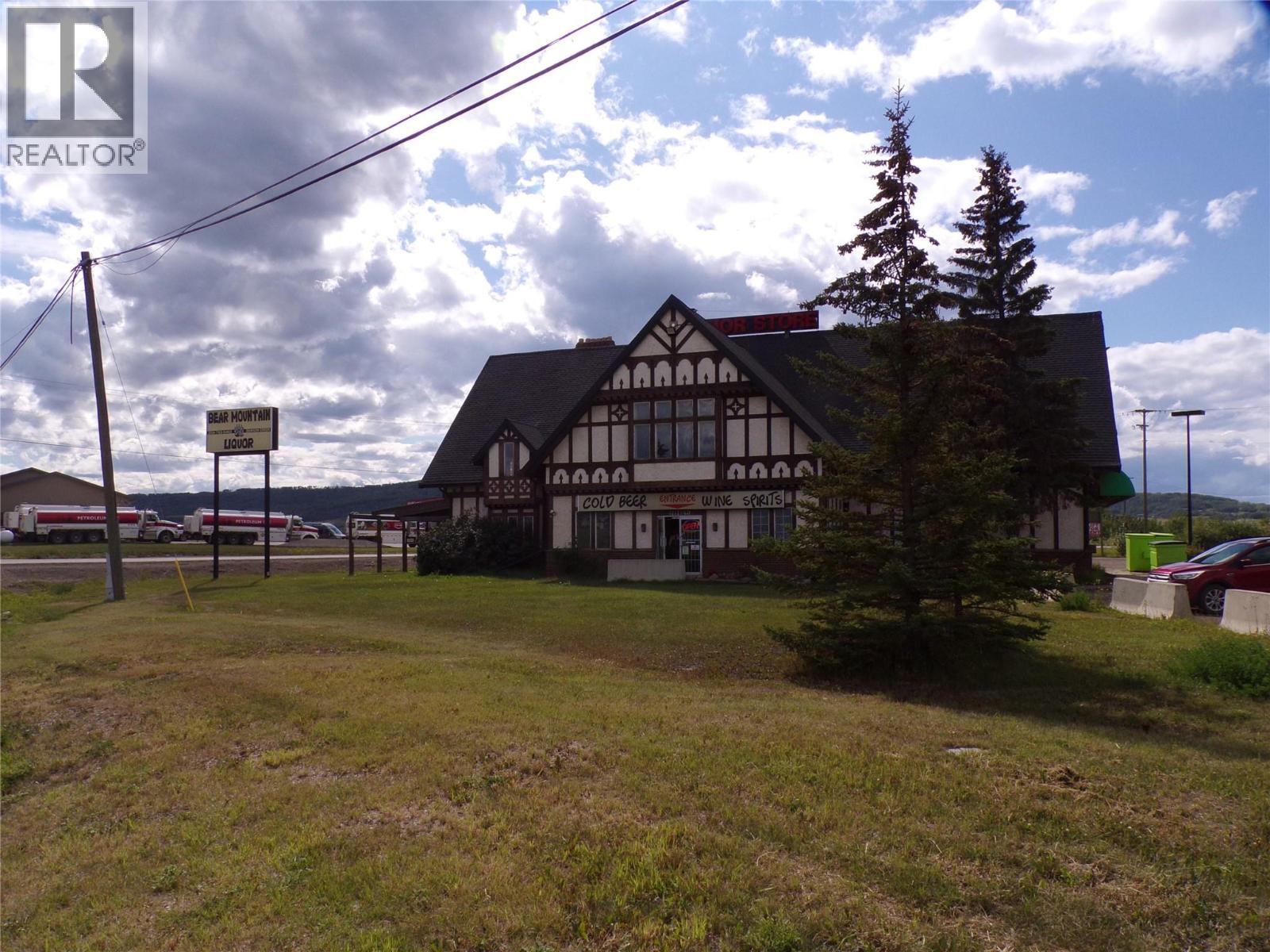 Photo 8 of 12121 8 Street, Dawson Creek BC