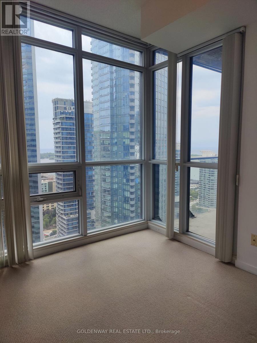 Photo 3 of 2608 55 Bremner Boulevard, Toronto ON
