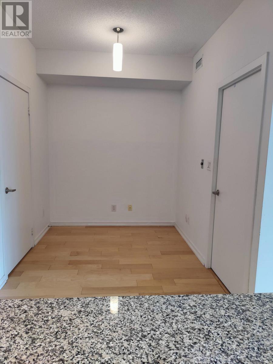 Photo 11 of 2608 55 Bremner Boulevard, Toronto ON