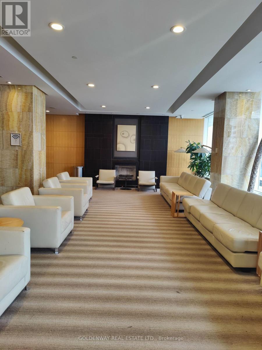 Photo 10 of 2608 55 Bremner Boulevard, Toronto ON