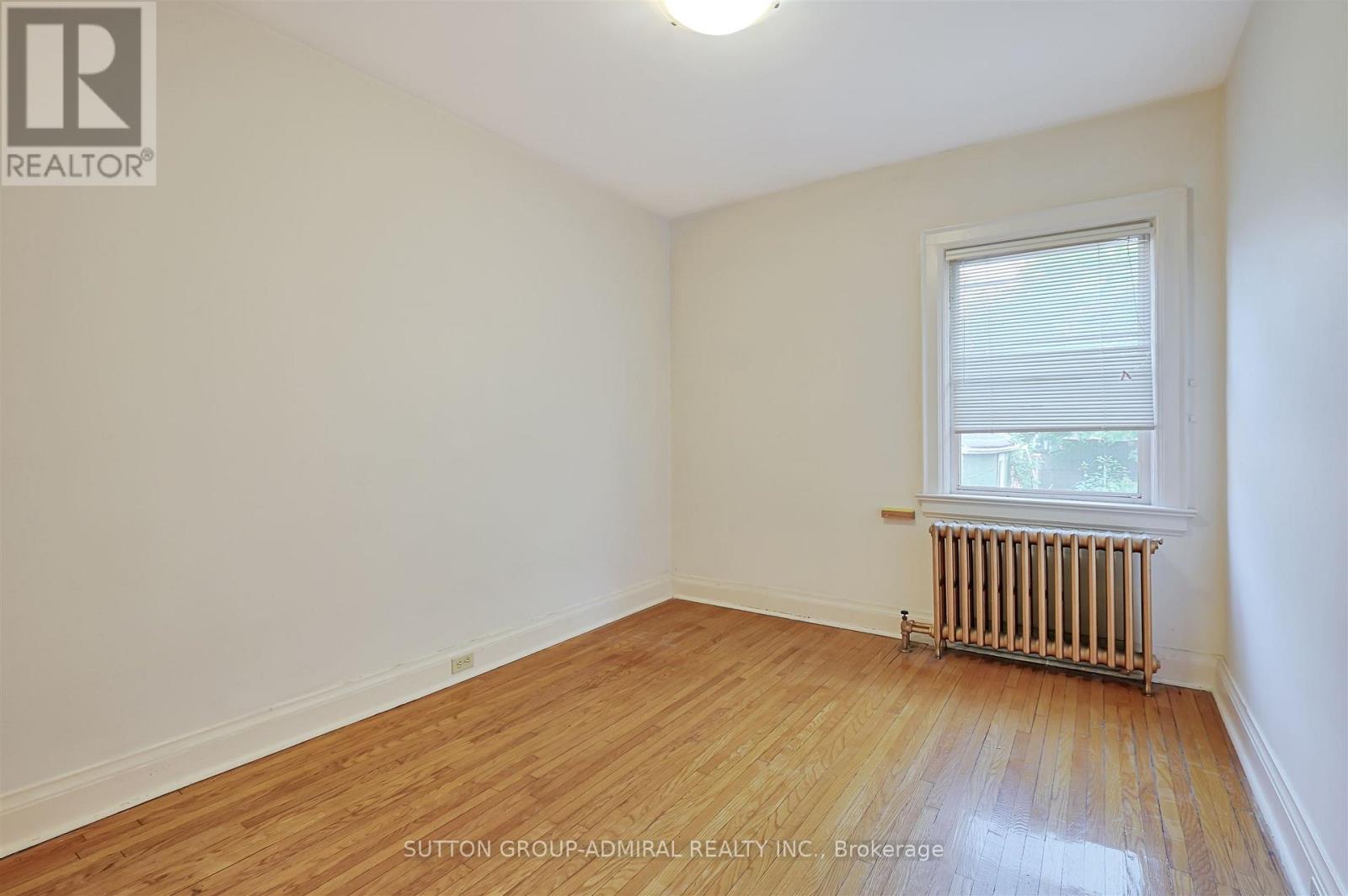 Photo 2 of 239 Floyd Avenue, Toronto ON