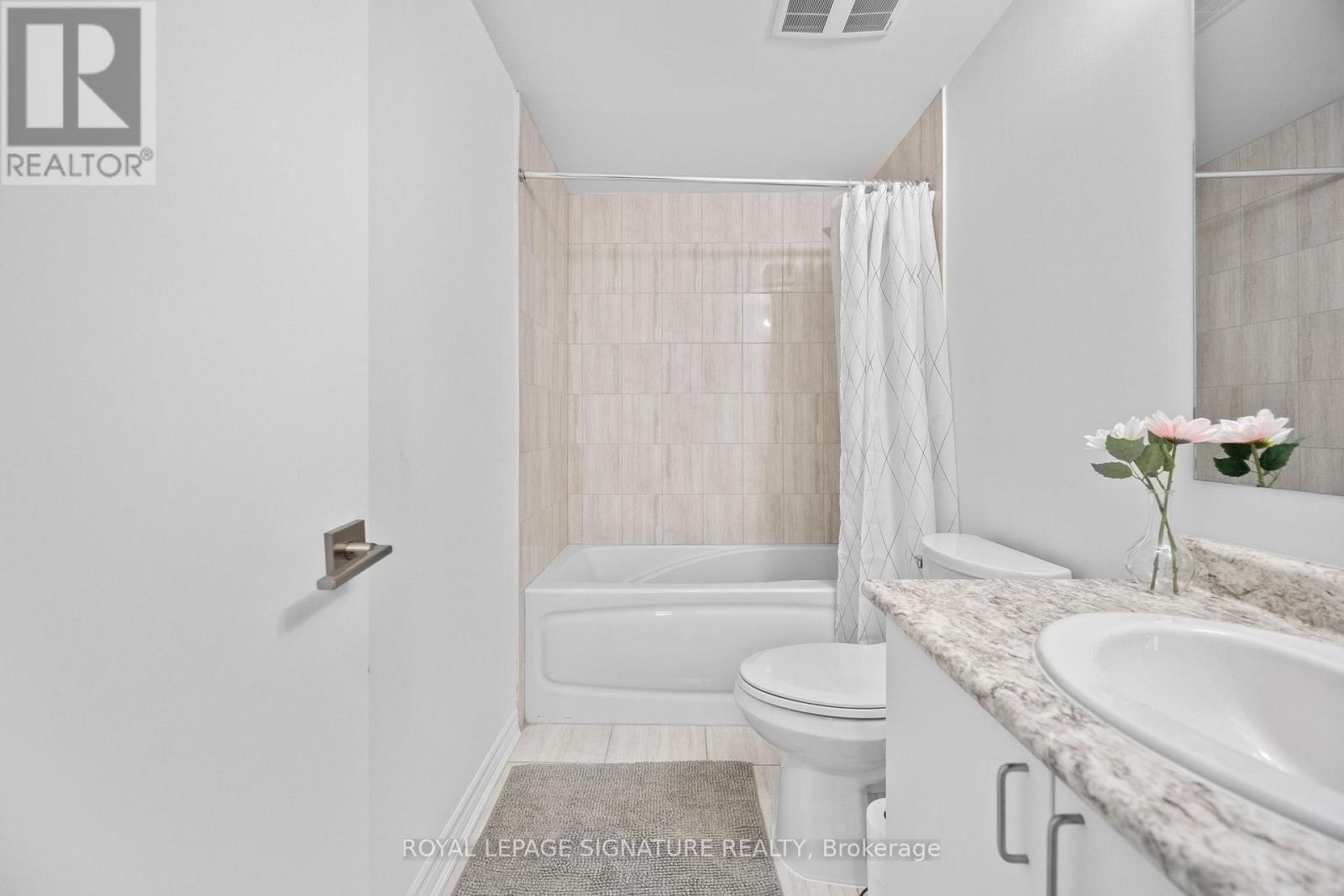 Photo 45 of 214 1 Falaise Road, Toronto ON