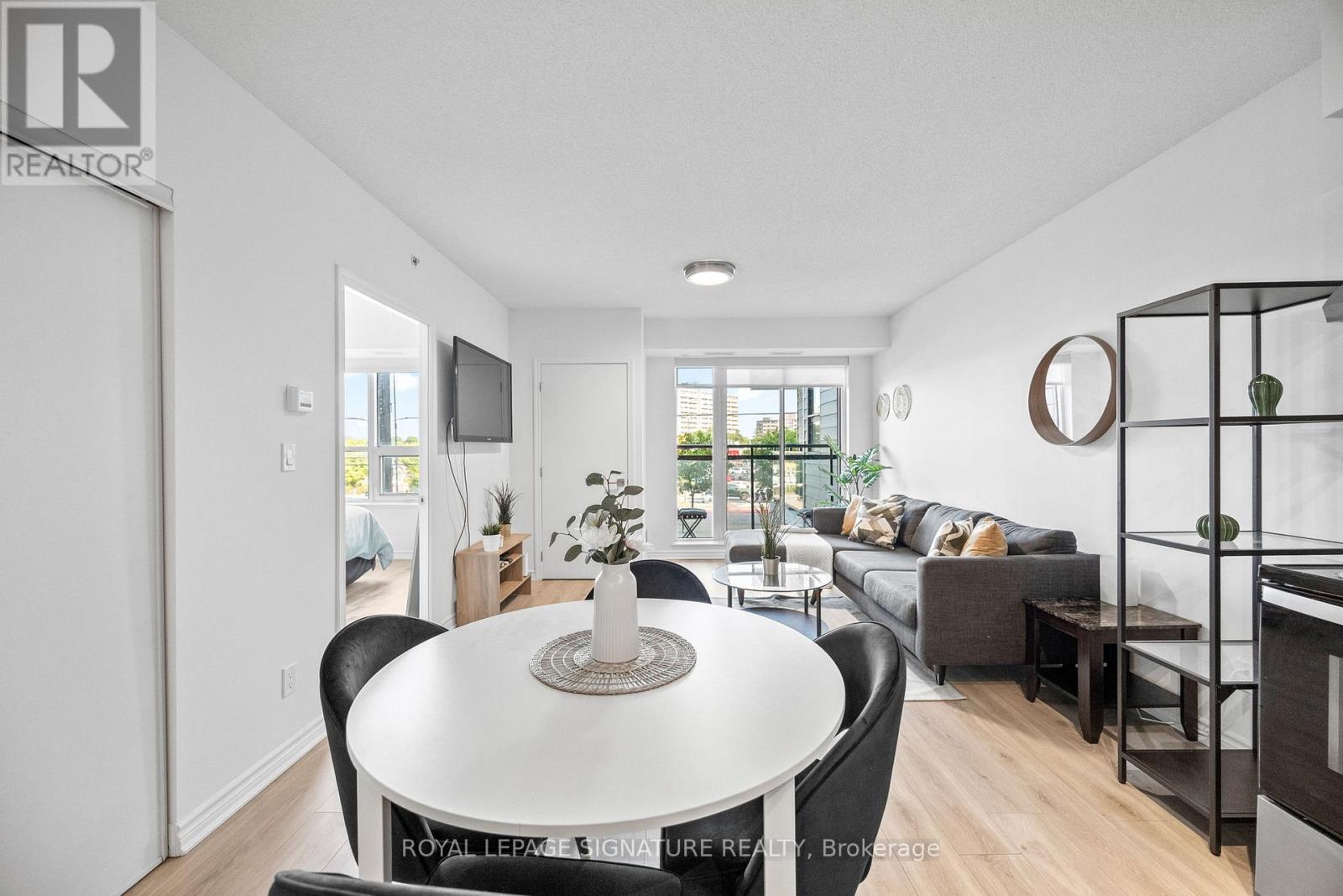 Photo 41 of 214 1 Falaise Road, Toronto ON