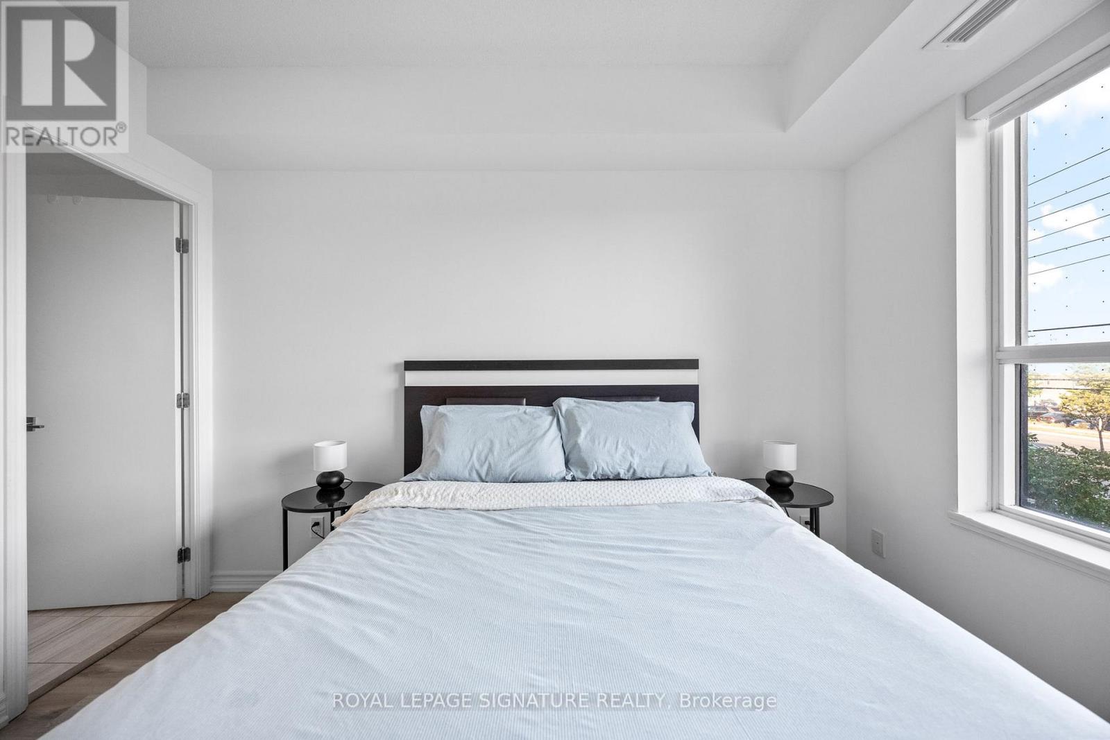 Photo 34 of 214 1 Falaise Road, Toronto ON