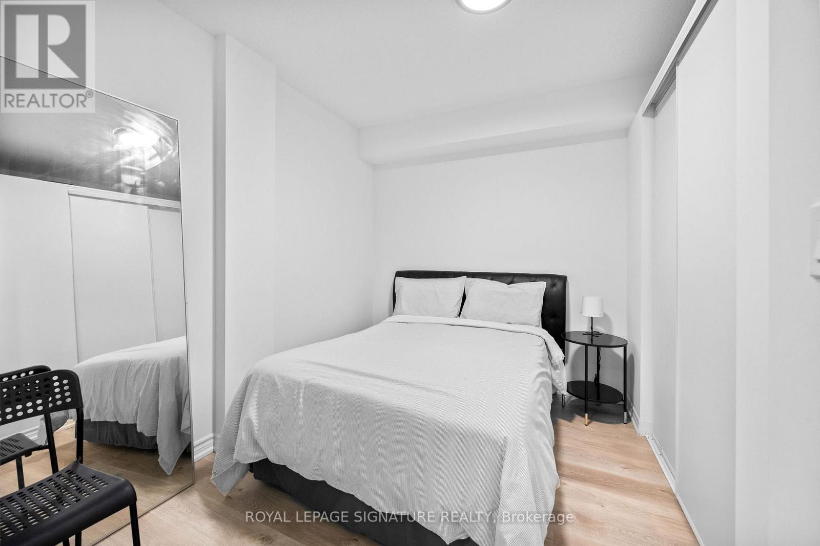Photo 15 of 214 1 Falaise Road, Toronto ON