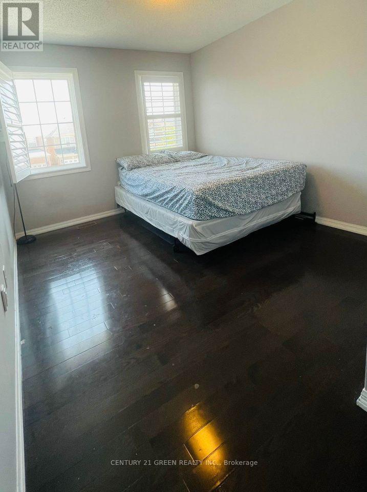 Photo 4 of Main 98 Muskox Drive, Toronto ON