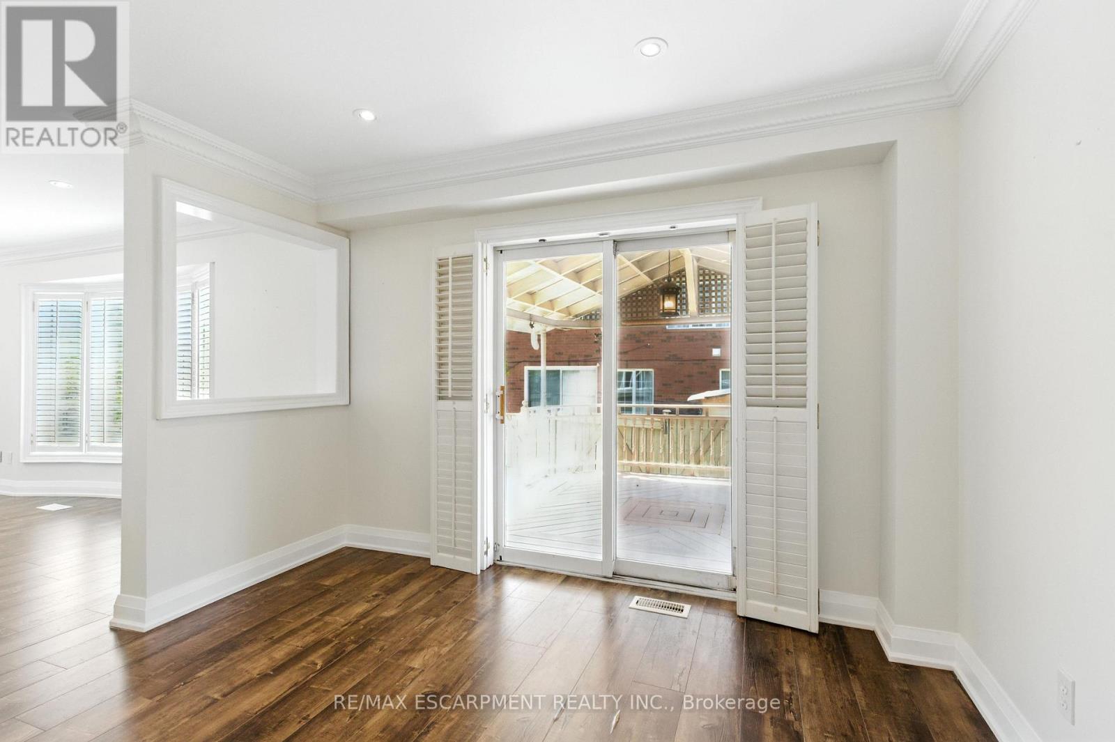 Photo 13 of 90 Genoa Road, Vaughan ON
