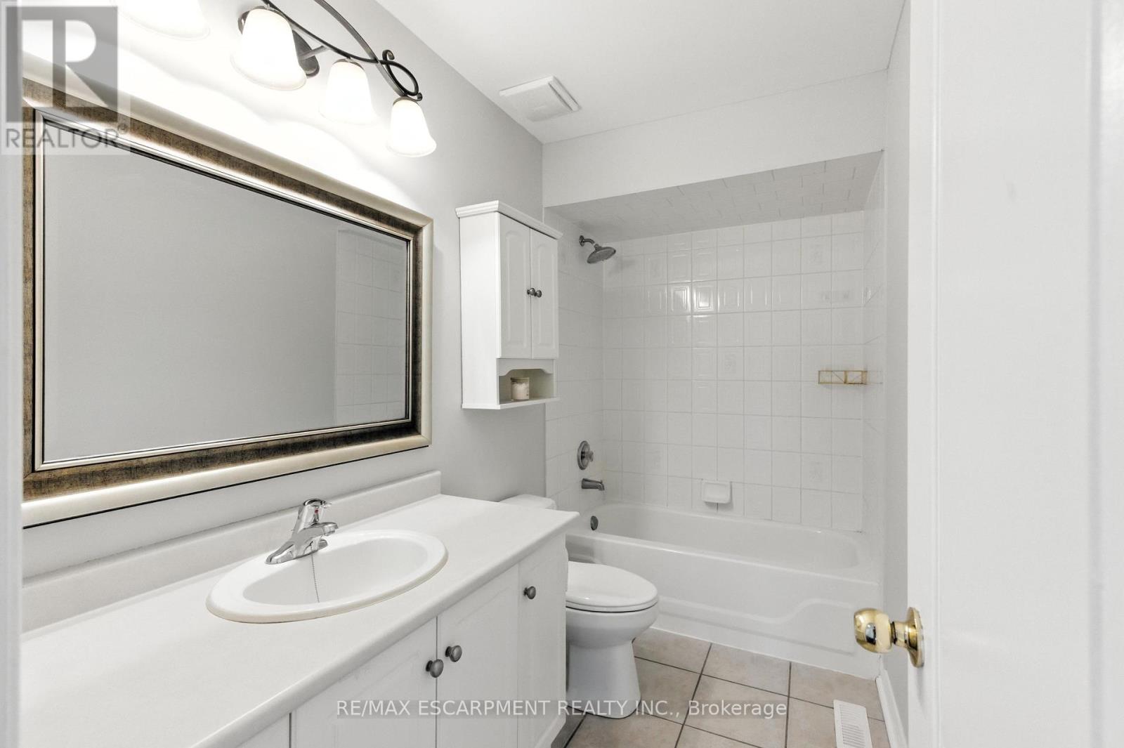 Photo 29 of 90 Genoa Road, Vaughan ON