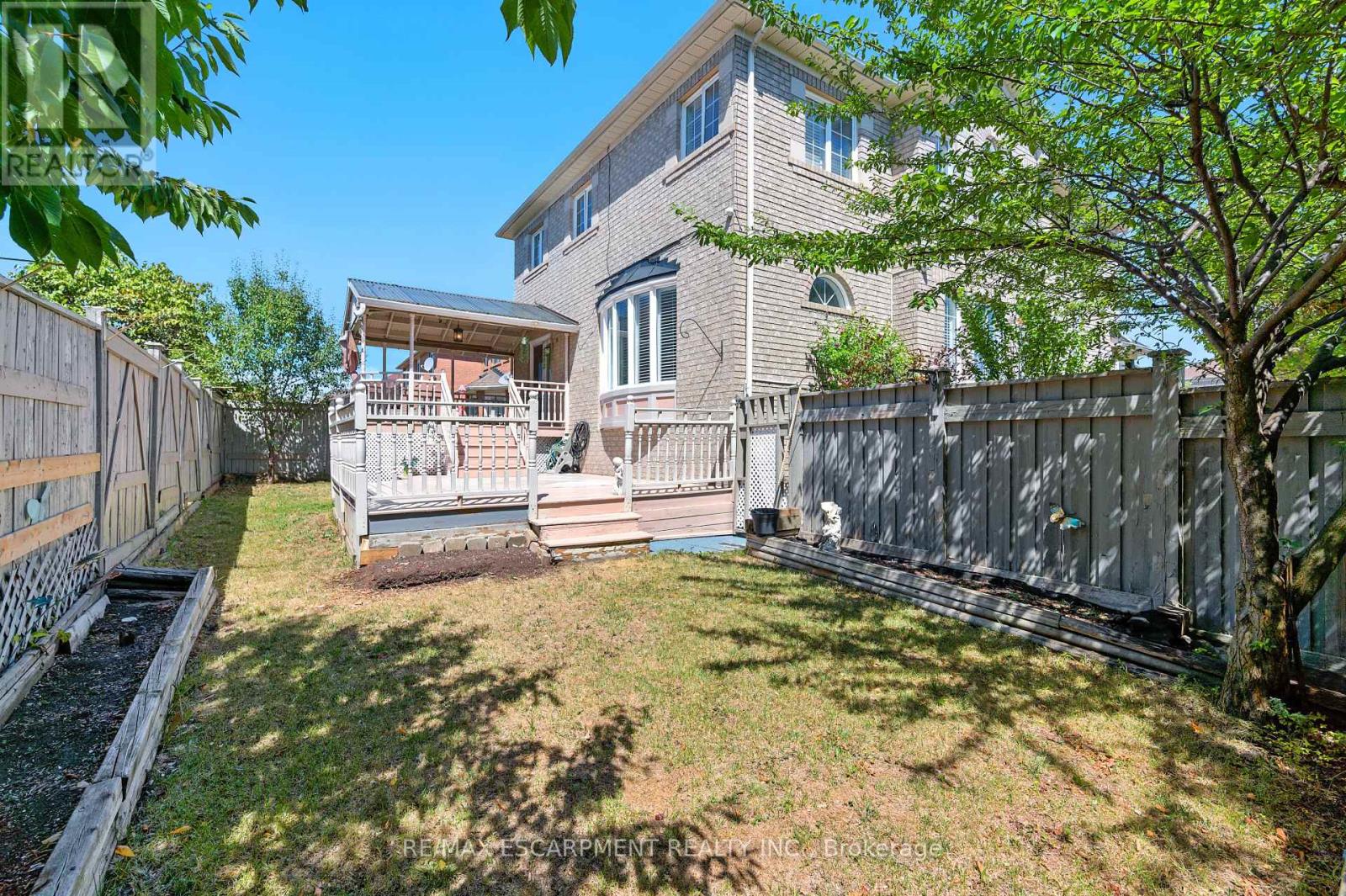 Photo 34 of 90 Genoa Road, Vaughan ON