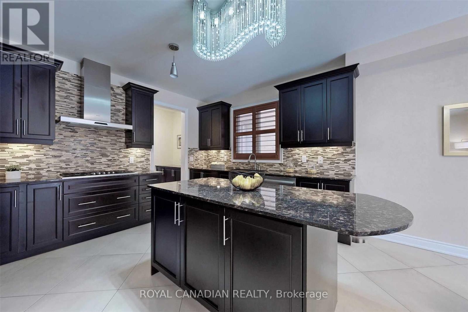 Photo 15 of 4 Thimbleweed Street, Markham ON
