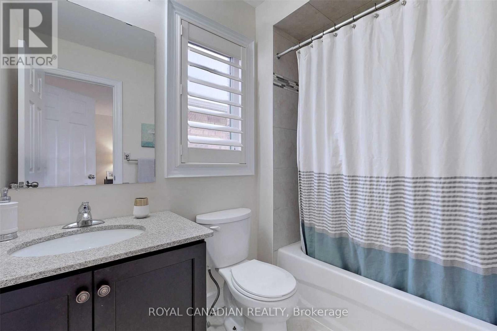 Photo 35 of 4 Thimbleweed Street, Markham ON
