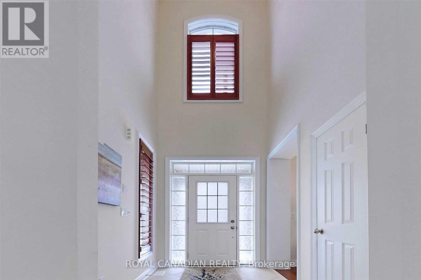 Photo 4 of 4 Thimbleweed Street, Markham ON