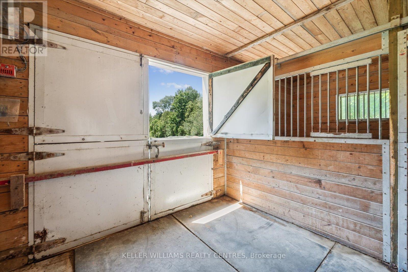 Photo 11 of 2654 Doane Road, East Gwillimbury ON