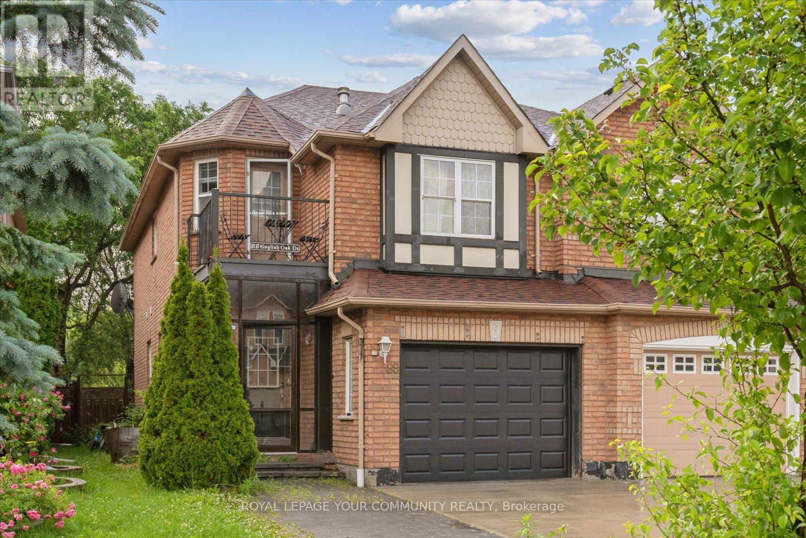 Photo 28 of 88 English Oak Drive, Richmond Hill ON