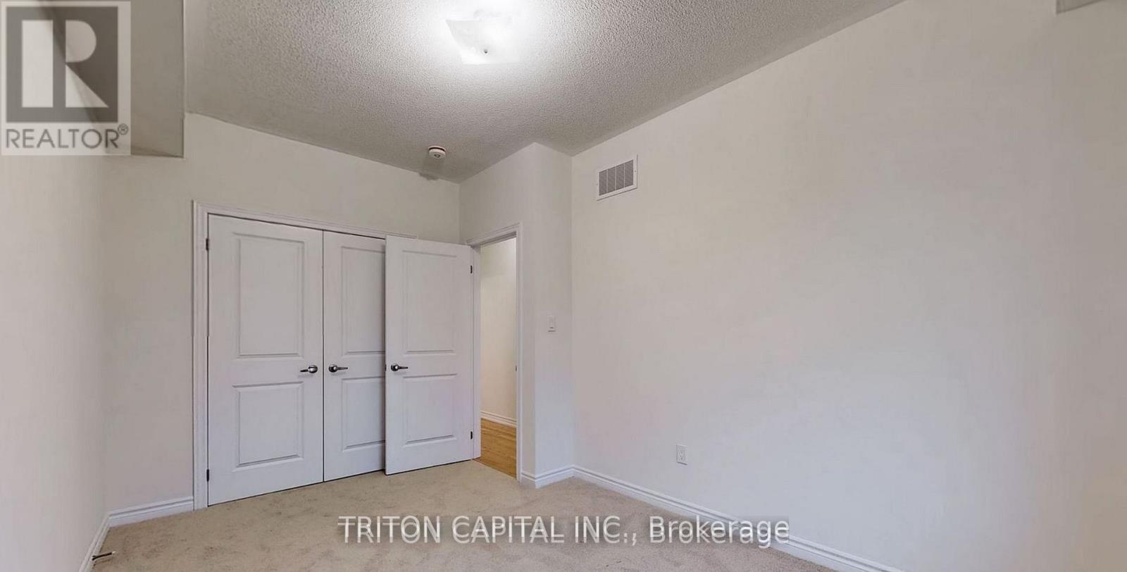 Photo 4 of 14 Bannister Road, Barrie ON