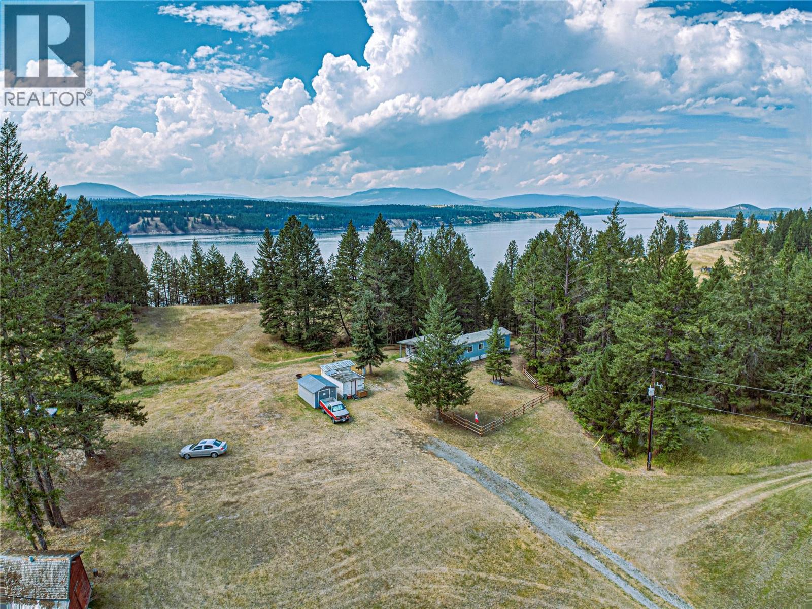  1347 WALDO Road, Baynes Lake